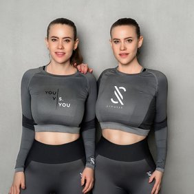 Die "Squattwins": Extremsportlerinnen und Weltrekordjägerinnen Julia und Stephanie Mueller. (Julia und Stephanie Mueller)