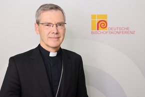 Bischof Heiner Wilmer SCJ, Vorsitzender der Deutschen Bischofskonferenz (© Deutsche Bischofskonferenz / Marko Orlovic)