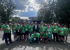 Team Special-Olympics Bayern mit Minister Herrmann (Oliver Schmidbauer )