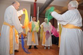 Liturgischer Tanz (Barmherzige Brüder/Kirsten Oberhoff )