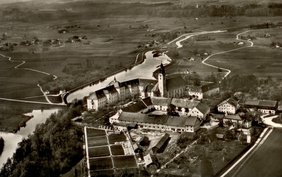 Kloster Attl - historische Aufnahme (Archiv Barmherzige Brüder )
