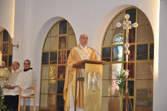 Hauptzelebrant Frater Stefan Hansch (Barmherzige Brüder/Kirsten Oberhoff)